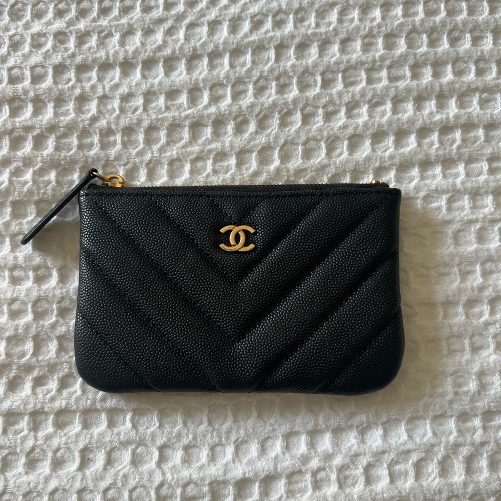 Caviar Quilted Small Cosmetic Case Black